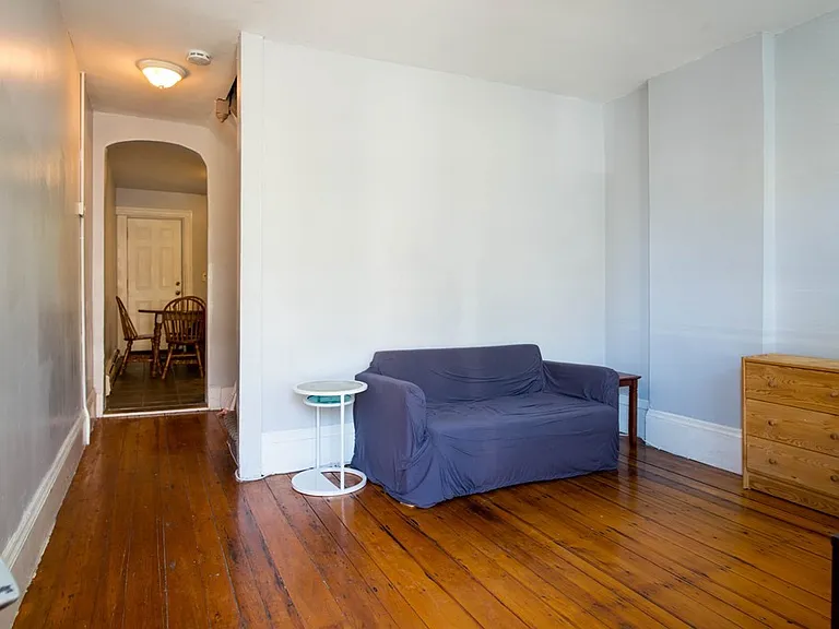 68 Hammond St — Photo 9