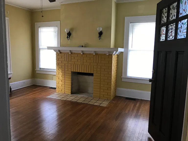 1434 Ralph David Abernathy Blvd SW — Photo 2
