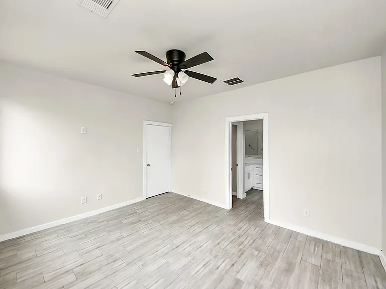 4228 Bellfort St — Photo 37