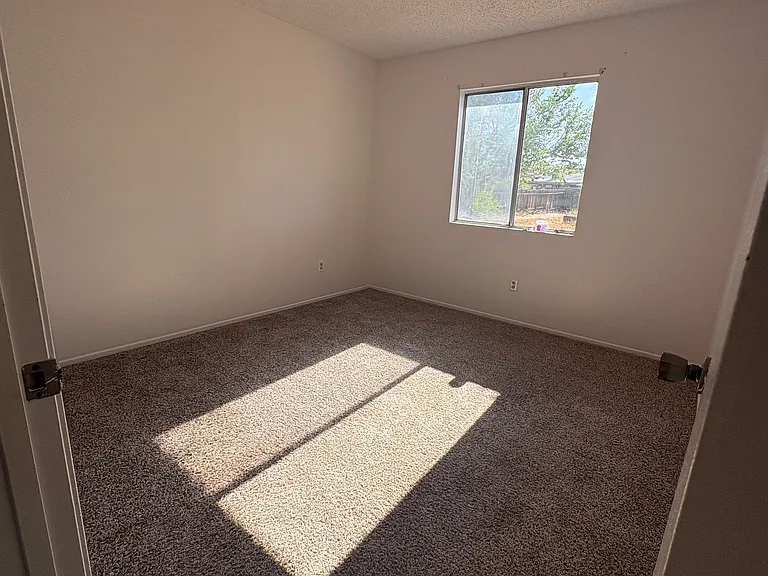 14258 Tonikan Rd — Photo 7