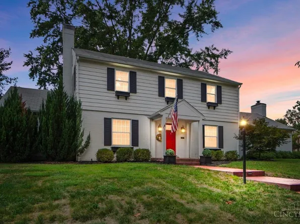3837 Oak St, Cincinnati, OH 45227