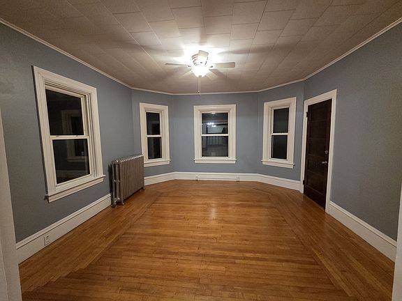 3rd image of 454-456 Whipple St #2