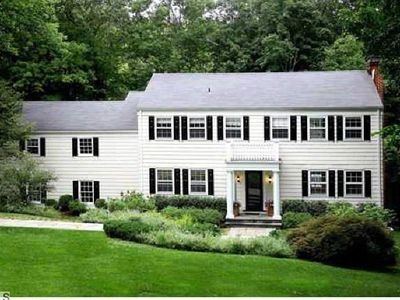55 South Burning Tree Road, Greenwich, CT, 06830