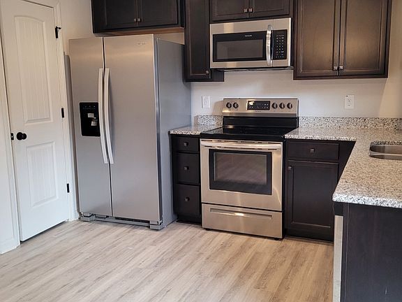 3rd image of 3417 Slippery Elm Dr