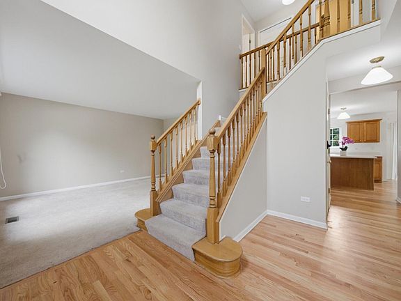 4th image of 23645 W Denise St