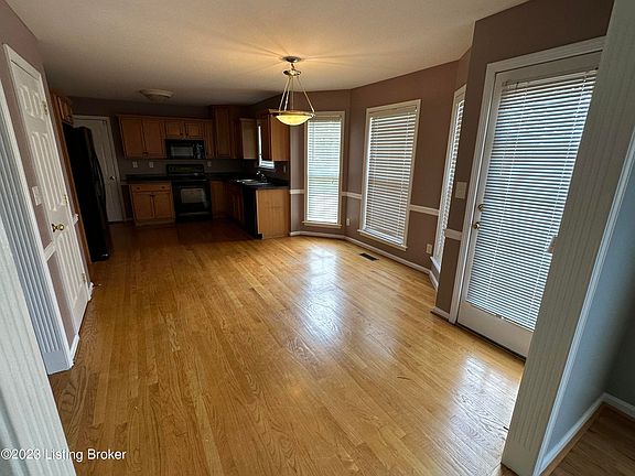 5th image of 4521 Cherry Forest Cir