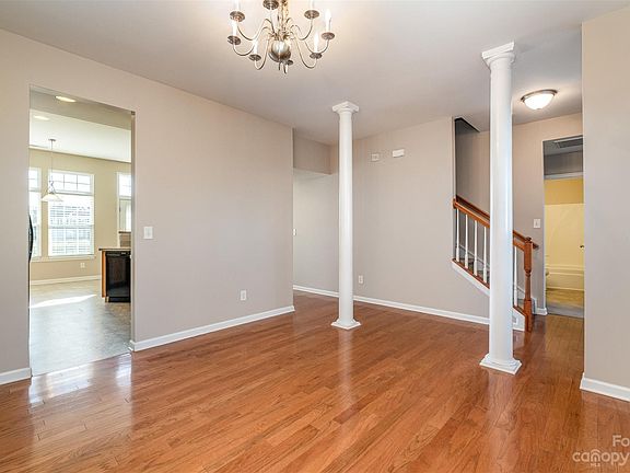 5th image of 2619 Cypress Oak Ln