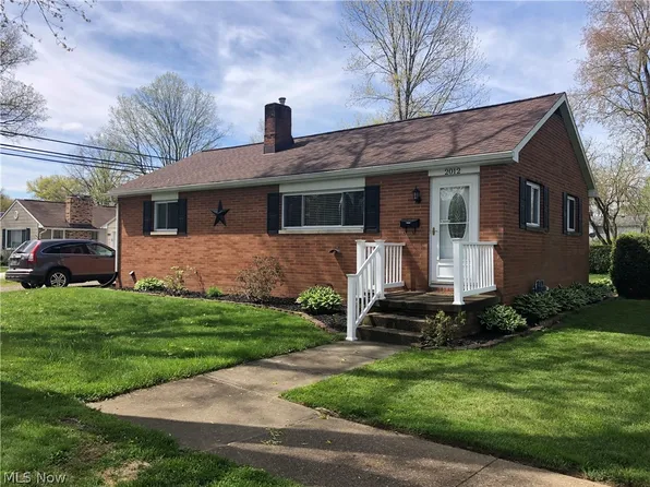 2012 Dover Ave, Dover, OH 44622