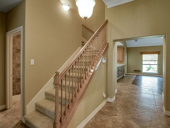 3rd image of 217 Mecca Dr