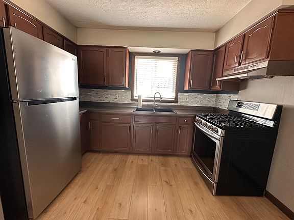 2nd image of 2209 Denver Dr #2209