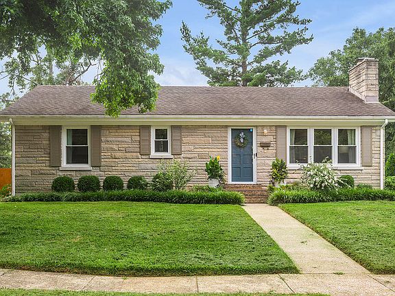 3rd image of 3476 Dixiana Dr