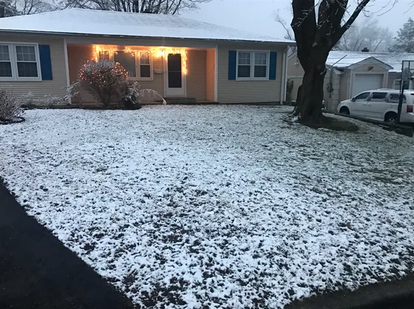 12 Osage Dr W, Ossining, NY 10562