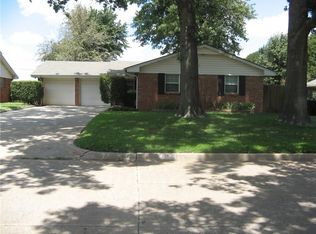 7005 NW 28th St, Bethany, OK 73008