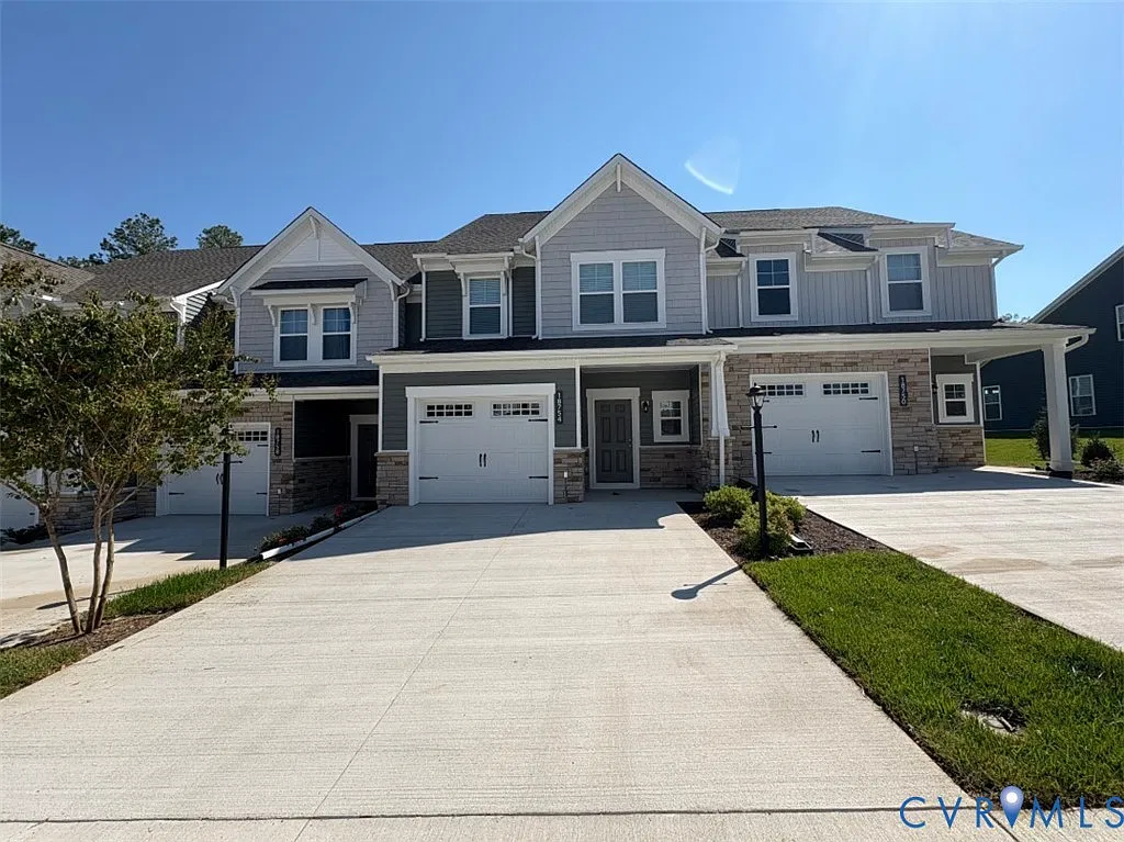 3 bed, 2.5 bath, 1685 sqft, $2,600 — Photo 1