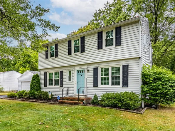 142 Westside Dr, Rochester, NY 14624
