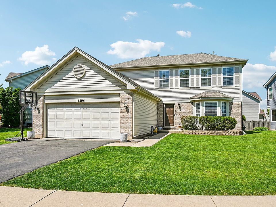 1st image of 14210 S Lakeridge Dr