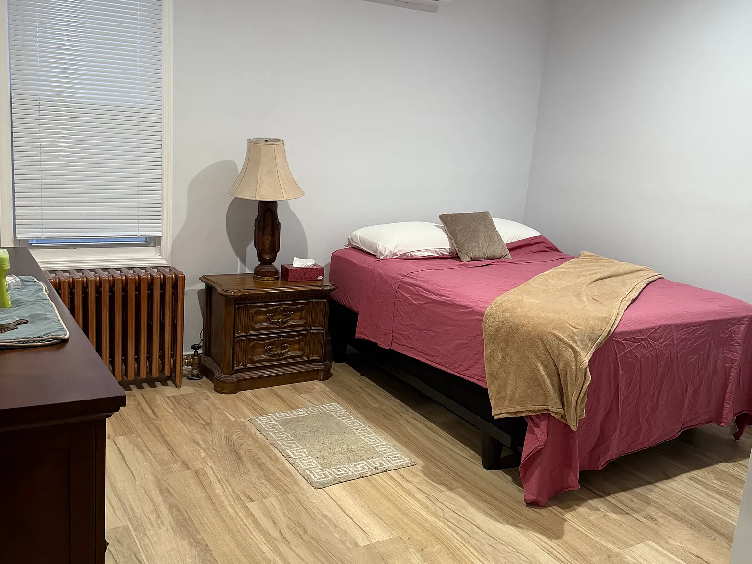 1526 Liberty Ave — Photo 4