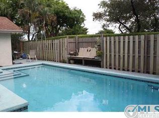 21266 Summertrace Cir, Boca Raton, FL 33428