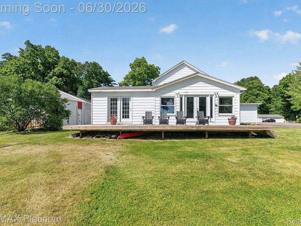 1st image of 1462 S Hughes Rd
