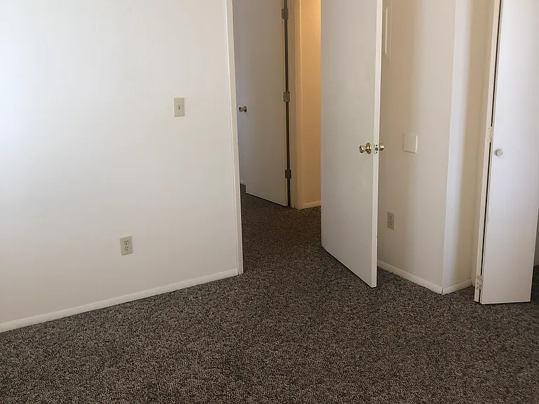617 S Campbell Ave #16 — Photo 11
