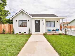 258 E 20th St, Costa Mesa, CA 92627