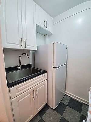 5th image of 144-67 41st Ave #A27