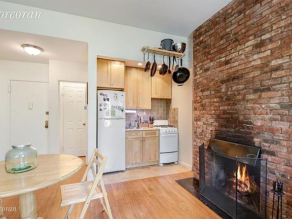 3rd image of 158 W 94th St APT 2F