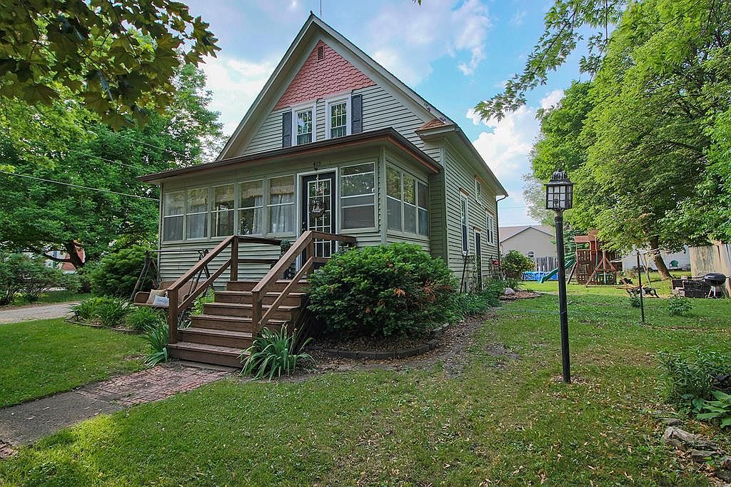 415 1st Ave NE, Clarion, IA 50525 Zillow