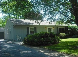 459 Sheffield Dr, Valparaiso, IN 46385