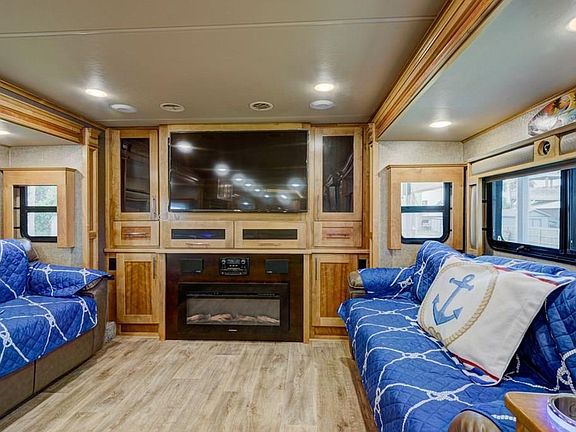 5th image of 169 Ocean Breeze Dr