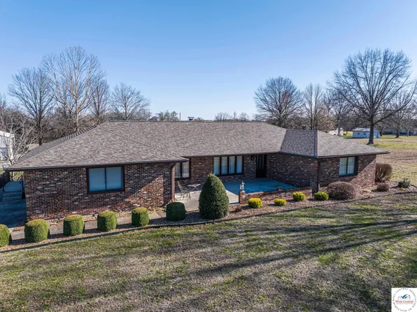 3126 NE Highway 52, Clinton, MO 64735