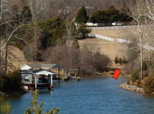 28 Key West St, Moneta, VA 24121