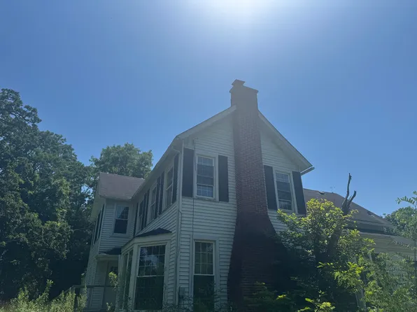 26528 N State Route 83, Mundelein, IL 60060