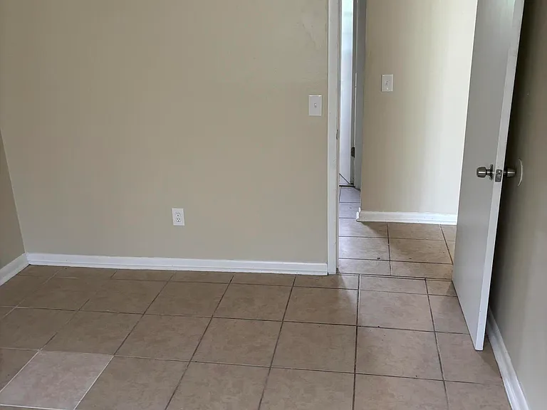 1529 Pullen Rd #3 — Photo 11