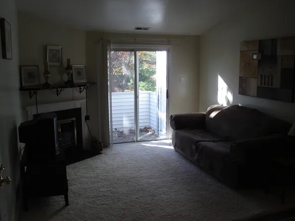 64 Pheasant Meadow Dr #78, Galloway, NJ 08205