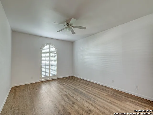 2702 Roundleaf Ct — Photo 4