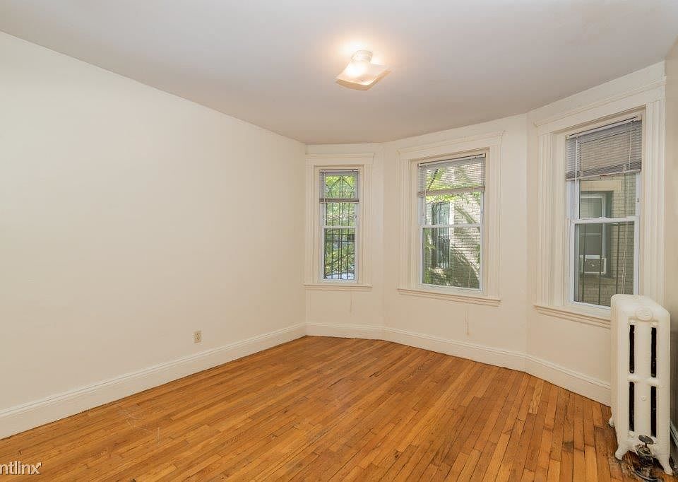 landlord_unit_photo_57931994_1