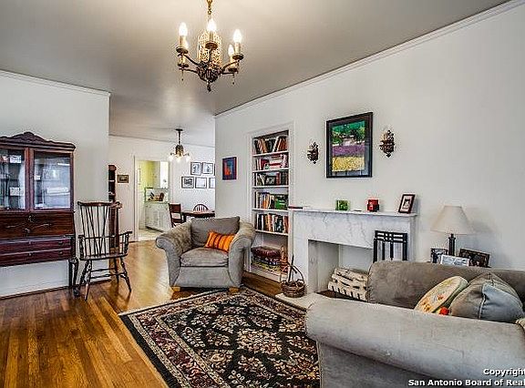 5th image of 238 Funston Pl