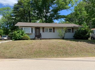 1 Burbank St, Oxford, MA 01540