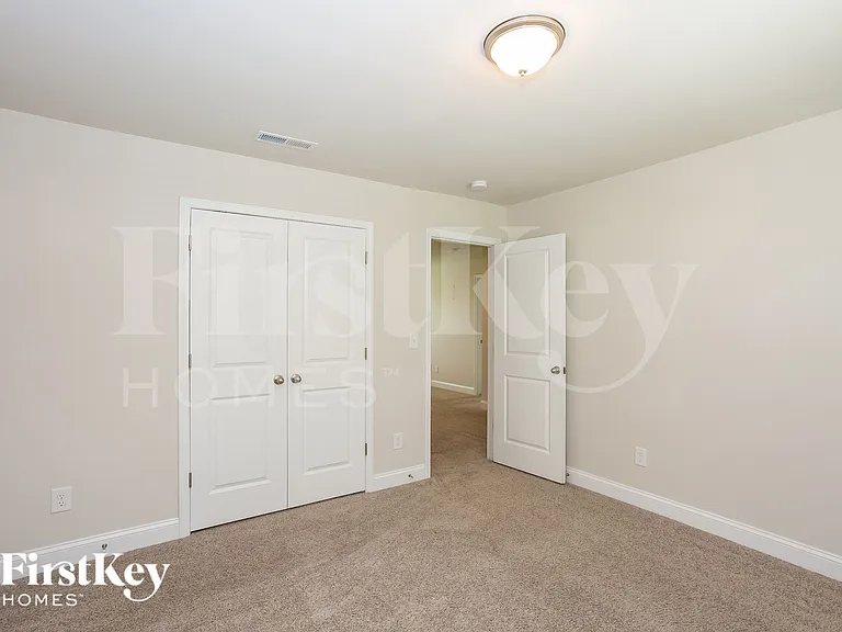 5225 Cobblestone Glen Dr — Photo 17