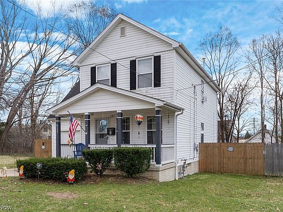 2nd image of 611 Sherwood Ave