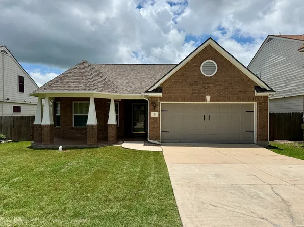 153 Bentwood Ranch Dr, Cibolo, TX 78108