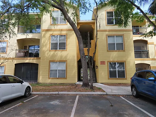 5608 Pinnacle Heights Cir #109 Photo 1