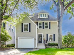 274 Ridge Ave, Winnetka, IL 60093