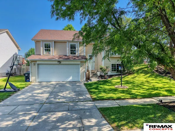 920 W Grassland Pl, Lincoln, NE 68522
