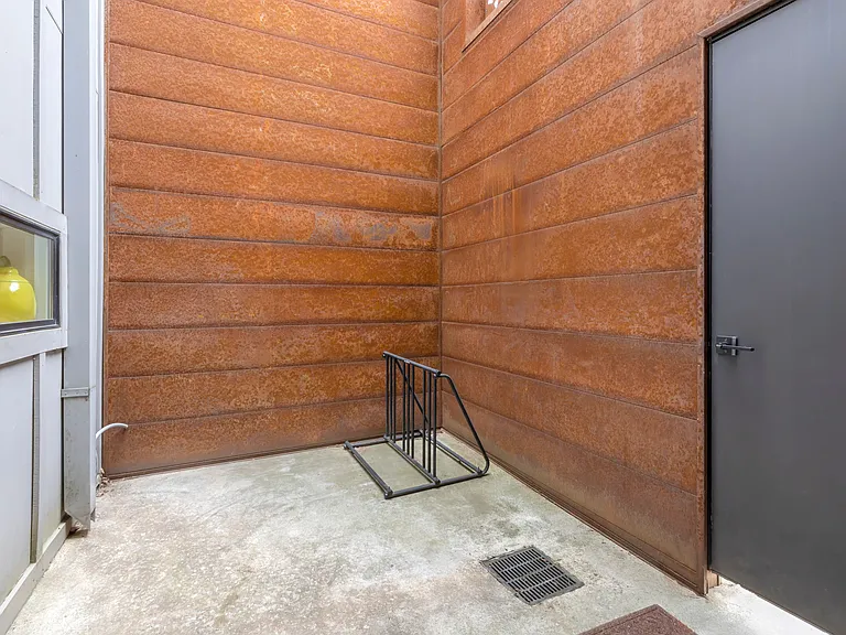 502 SE Tourmaline Mews — Photo 25