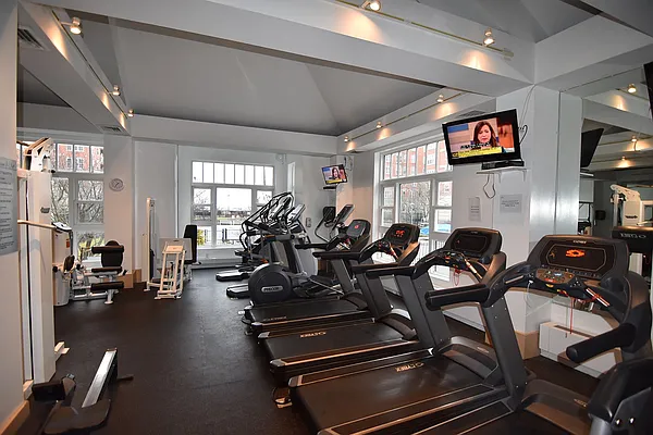 Sold by Continent Realty LLC | media 7