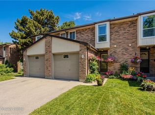 660 Oxford Rd #53, Burlington, ON L7N3M1