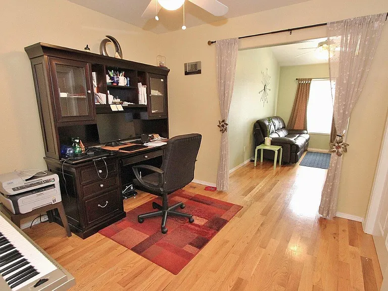 6177 S Peppertree Ave — Photo 18