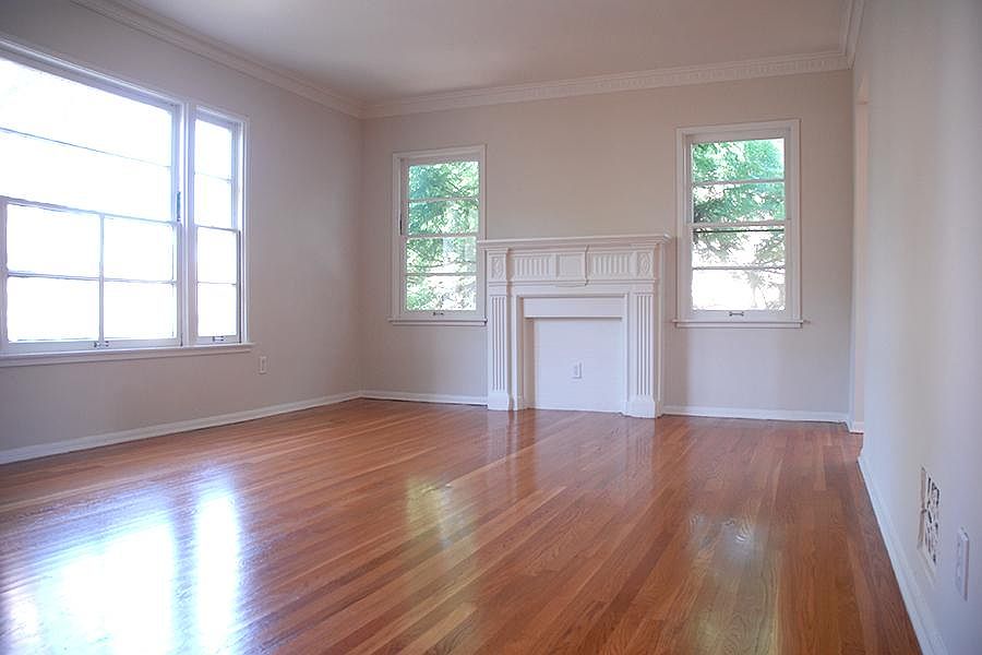 Living Room, North